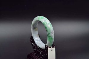 jade bangle