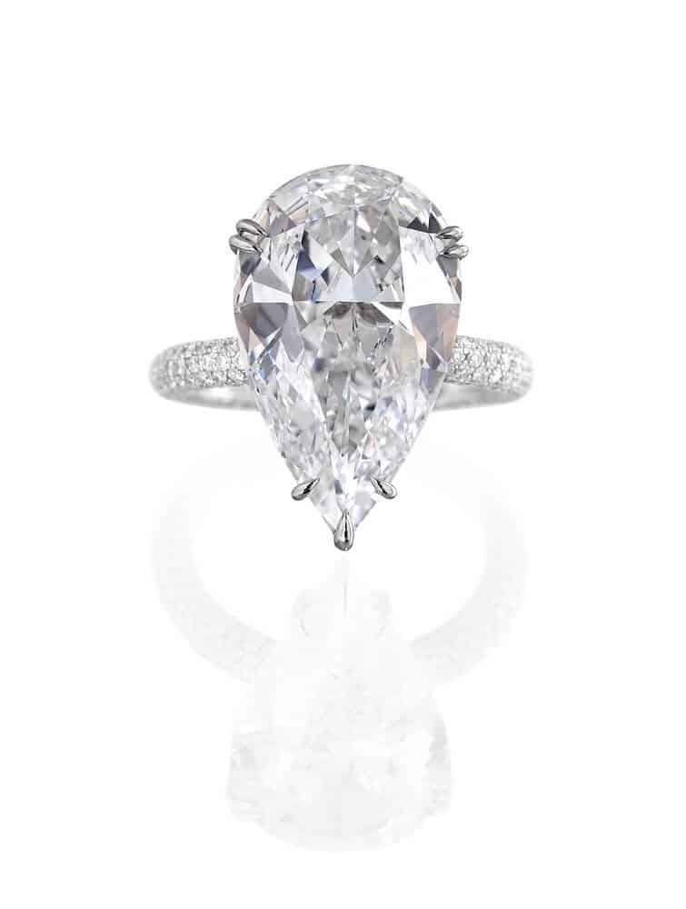 five prong setting pear cut engagement ring