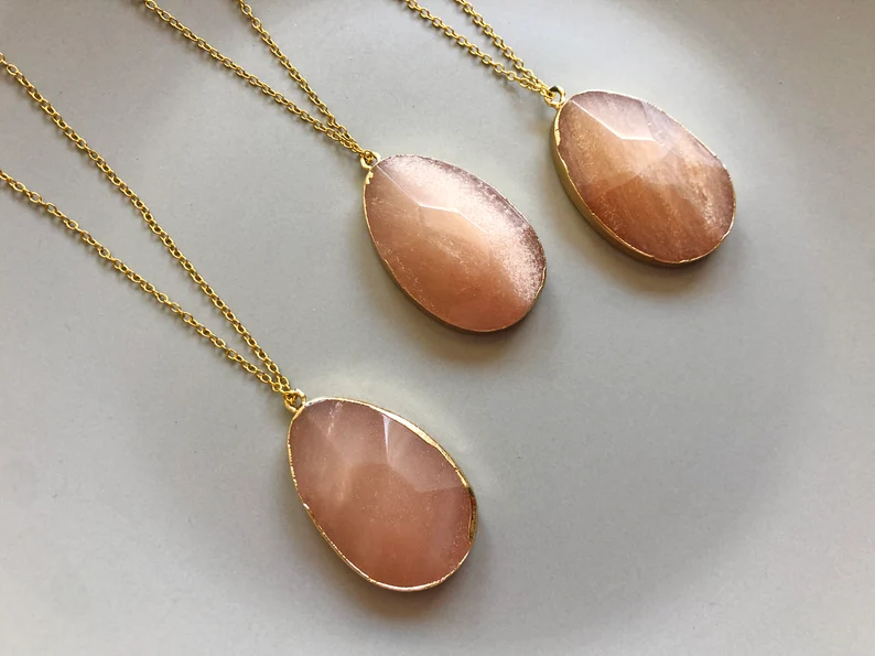 Natural Sunstone pendant with 18k gold chain