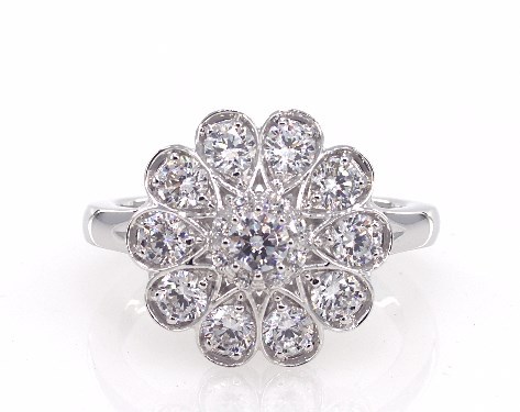 cluster setting engagement ring
