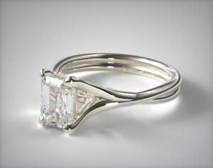 4 prong emerald cut engagement ring