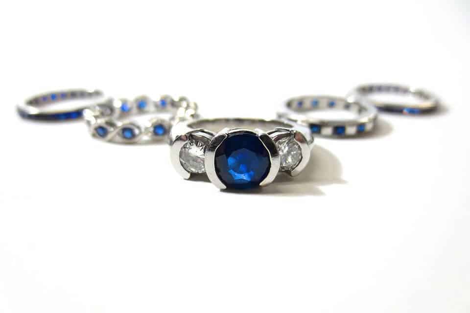 Sapphire engagement ring best place to buy