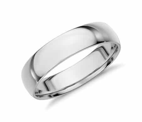 platinum men's wedding ring