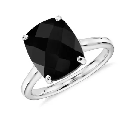 Black onyx ring