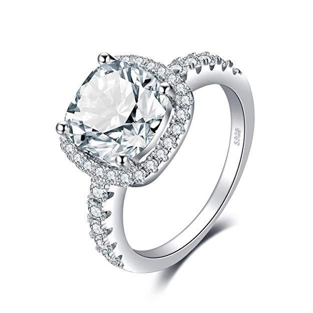 Cubic zirconia engagement ring a cheap alternative for diamond rings