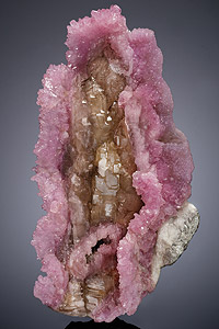 la madona rose quartz