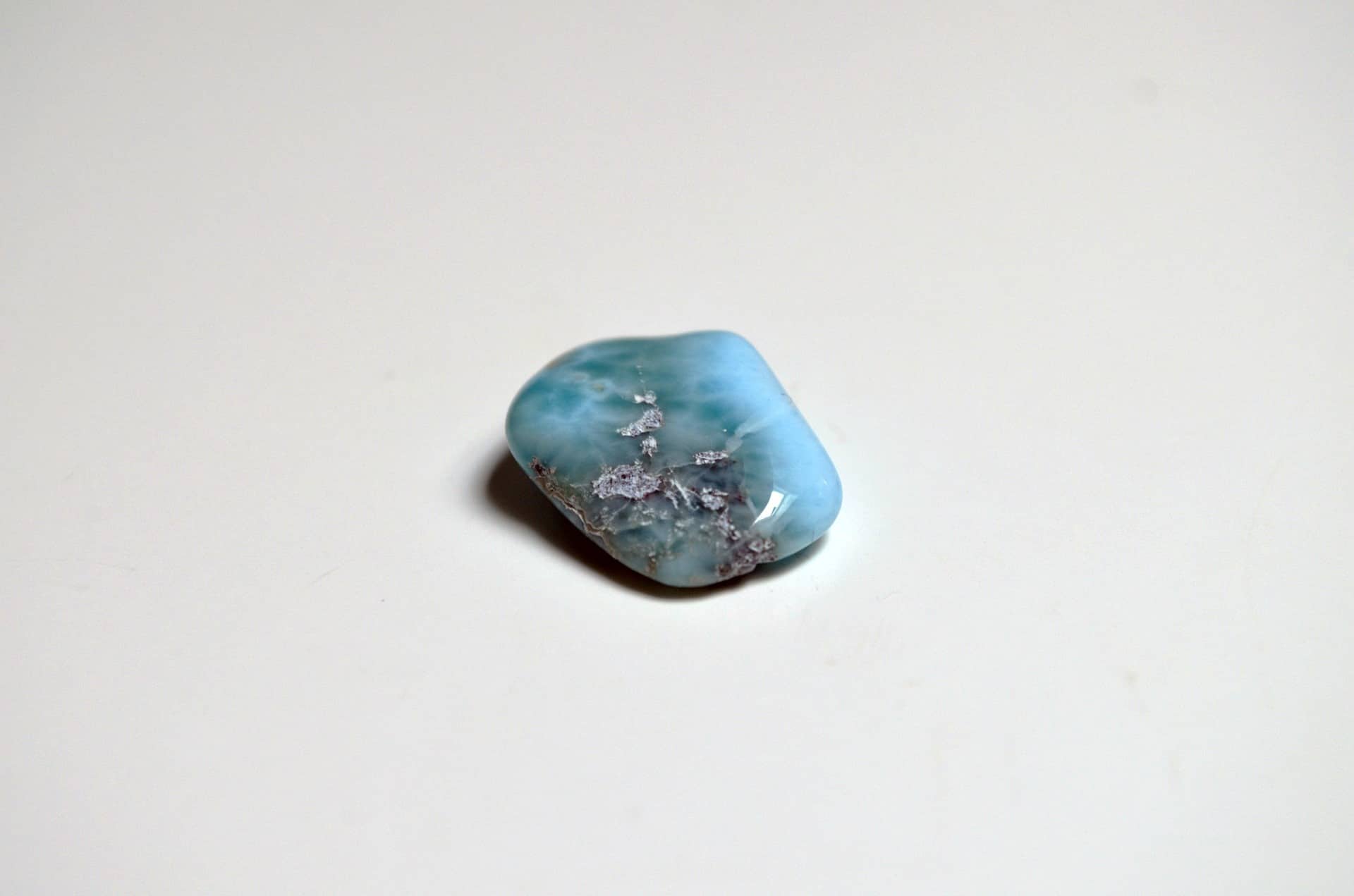 What is blue larimar gemstone