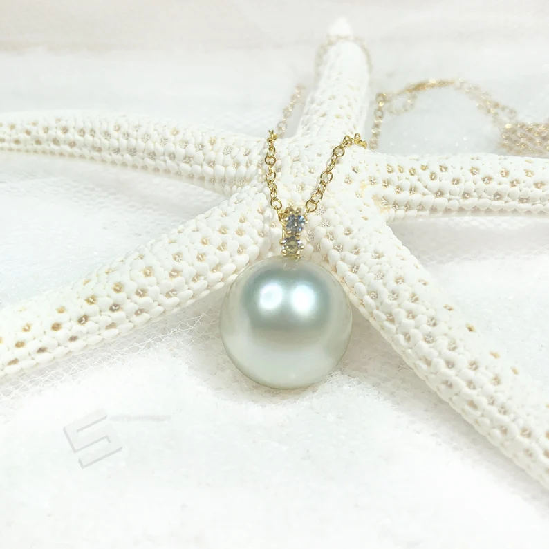 South Sea Pearl 14K Gold Pendant