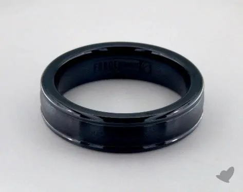 black ceramic ring