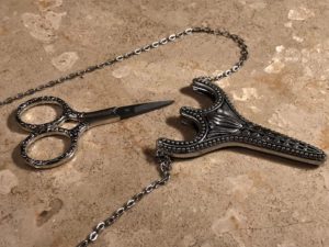 chatelaine chain with scissors