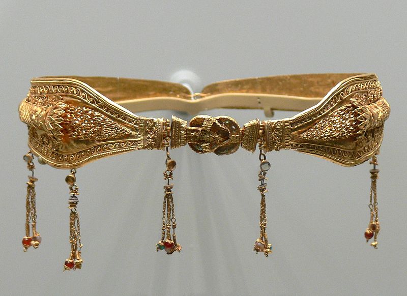 Diadem ancient Greek jewelry 