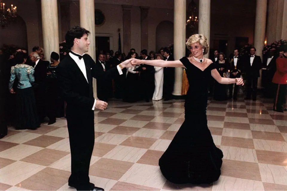 princess diana as 80s fashion icon