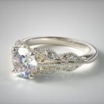 engagement ring and importance of clarity