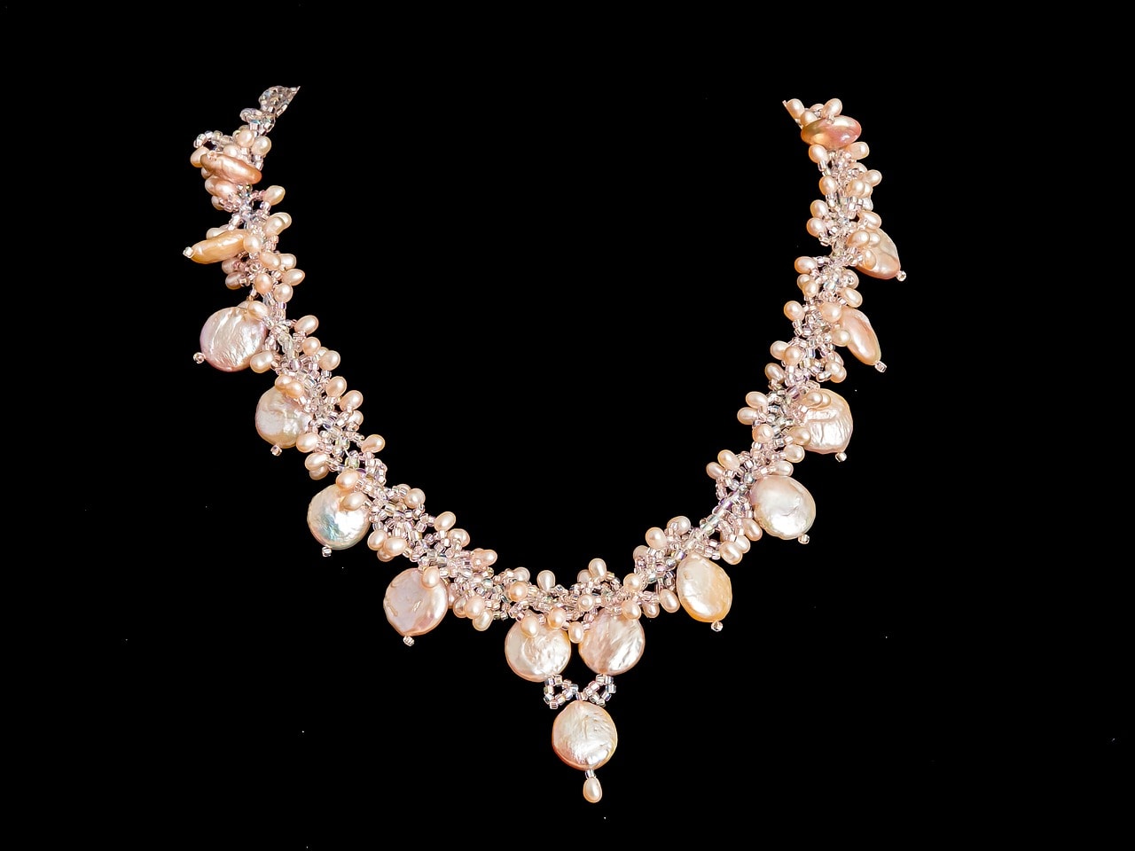 Golden colored pearl necklace