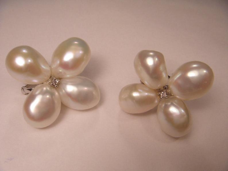 potato pearl earrings