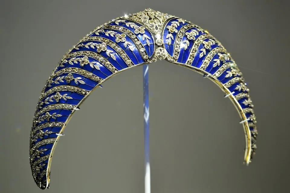 Vitreous enamel jewelry clearance