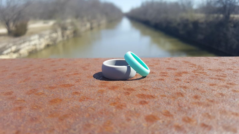 his and hers silicone bands