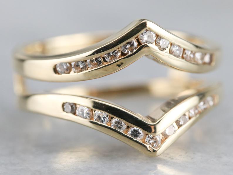 What Is A Ring Guard and Do I Need One? Jewelry Guide