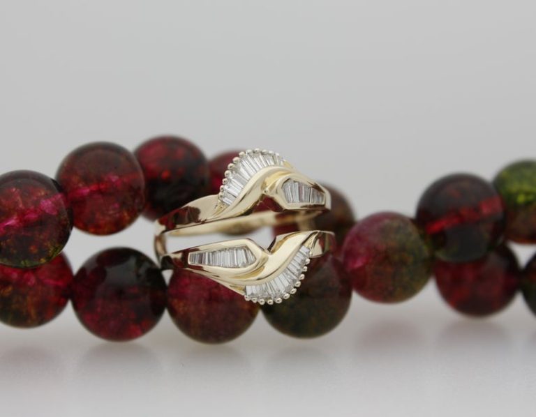 What Is A Ring Guard and Do I Need One? Jewelry Guide