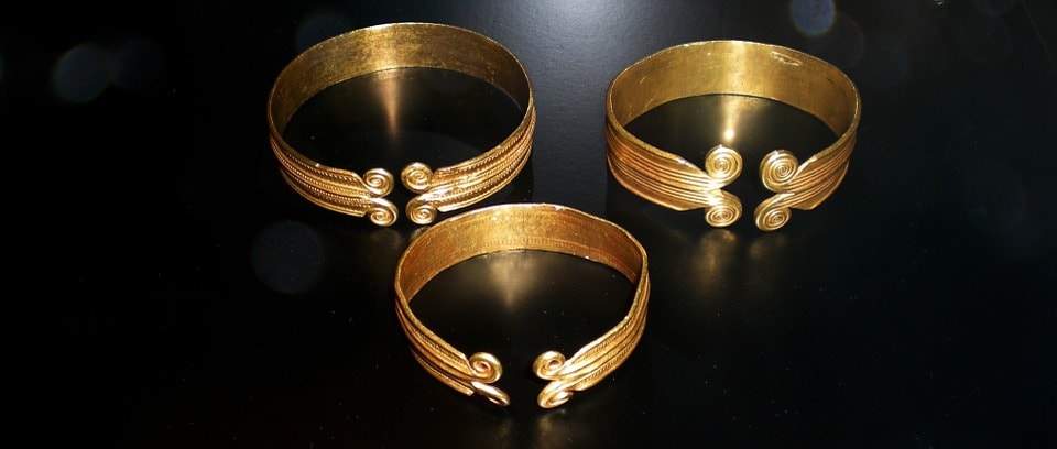 Bronze age jewelry