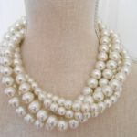 Twisted pearl necklace