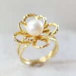 Pearl flower ring