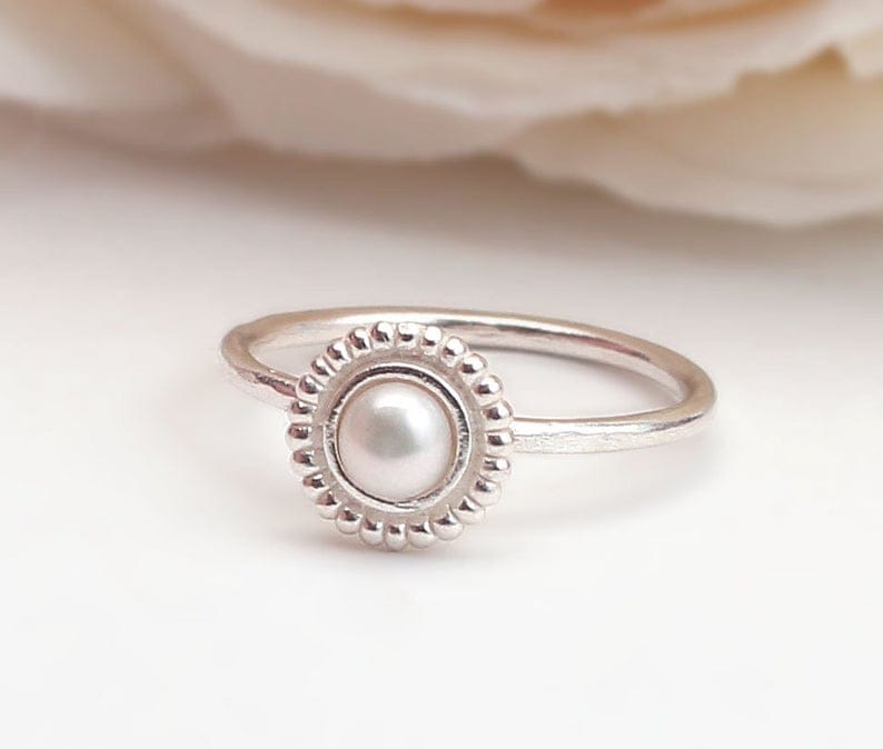 Sterling silver pearl ring