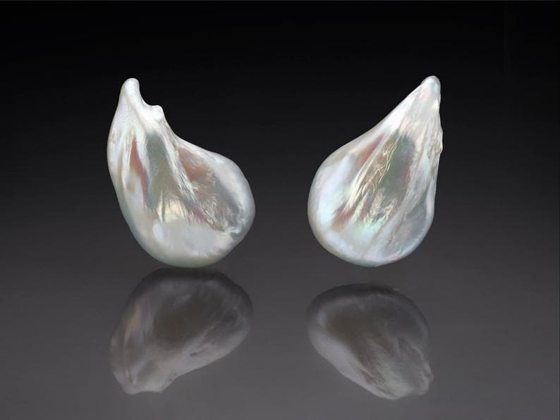 Leaf-Shaped Pearl Earrings