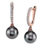 Black Tahitian pearls