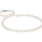 Strand pearl necklace
