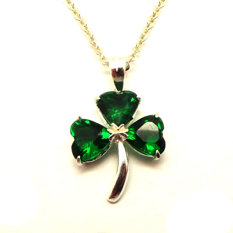 three-leaf clover pendant