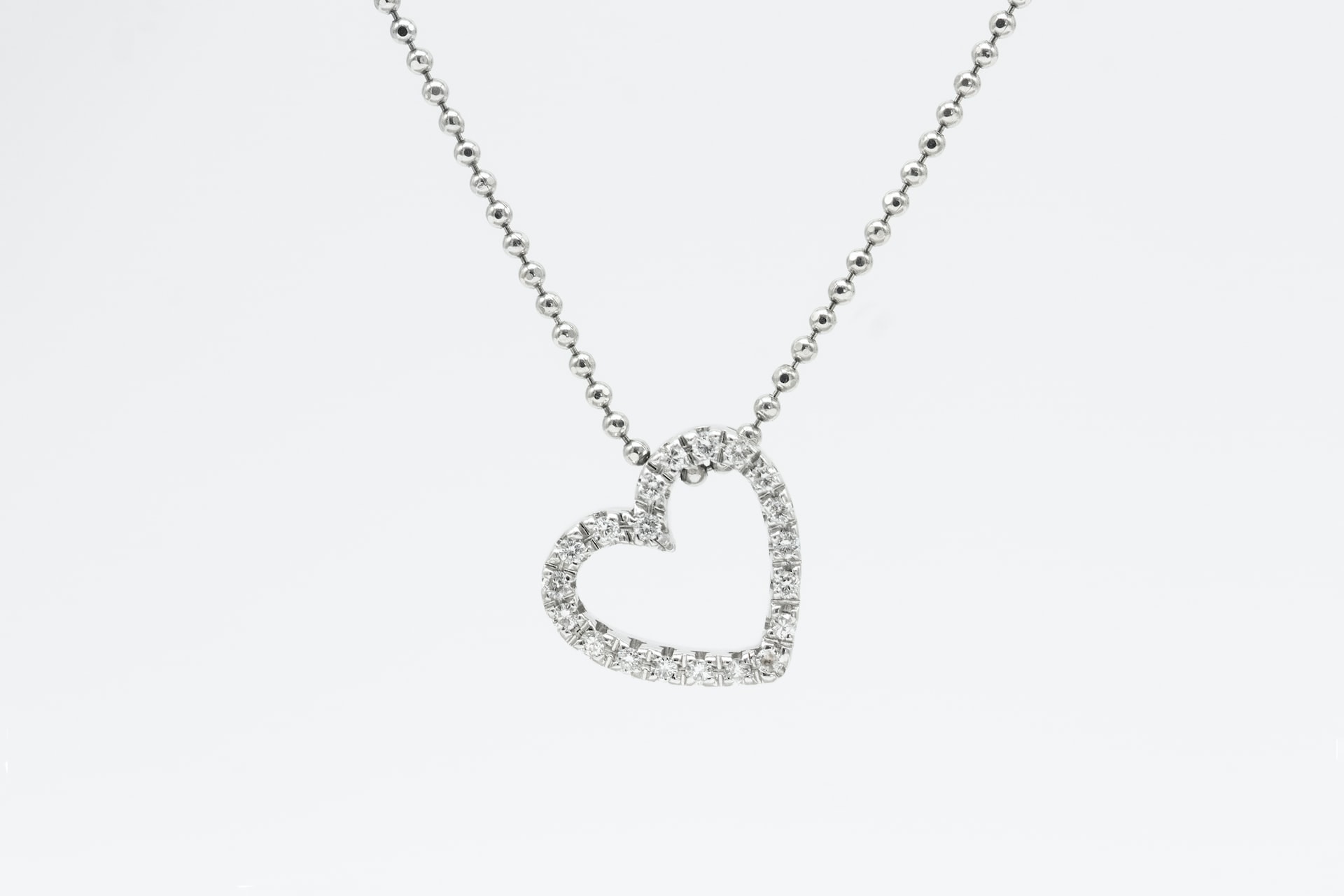 Symbols of Love in Jewelry