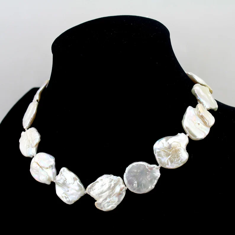 Chunky coin pearl necklace