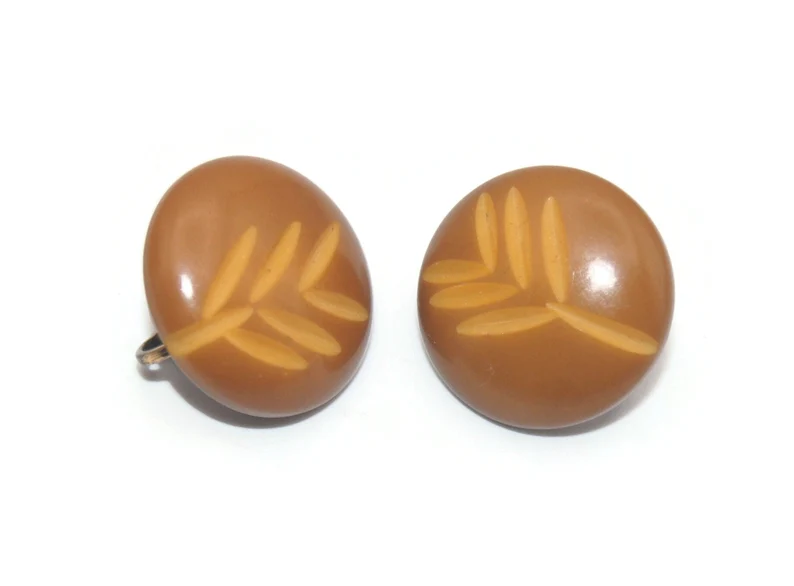 Vintage bakelite clip on earrings