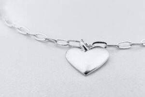 Sterling Silver vs. Silver - What's the Difference?