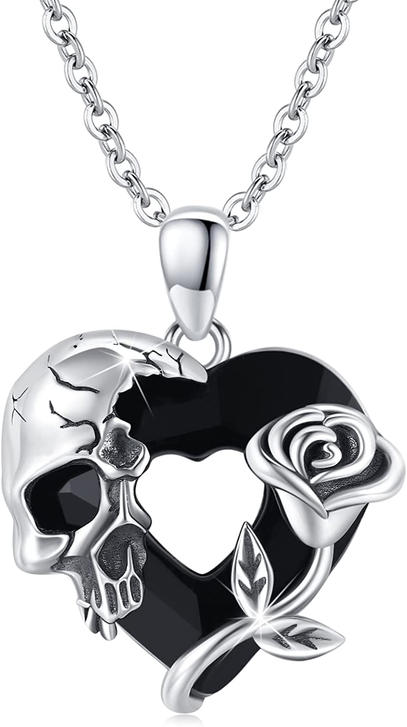 Skull heart-shaped necklace