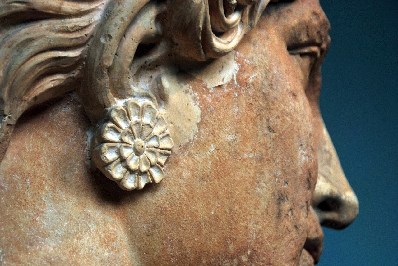 guide to ancient greek jewelry
