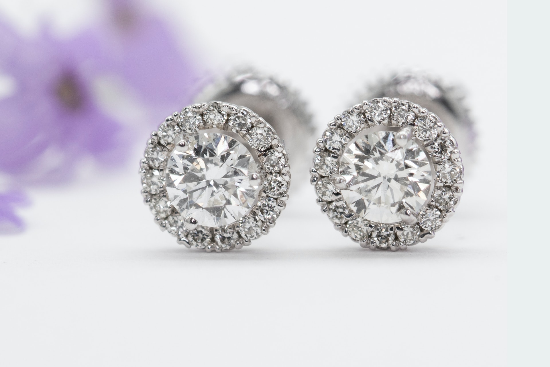 diamond stud earrings guide