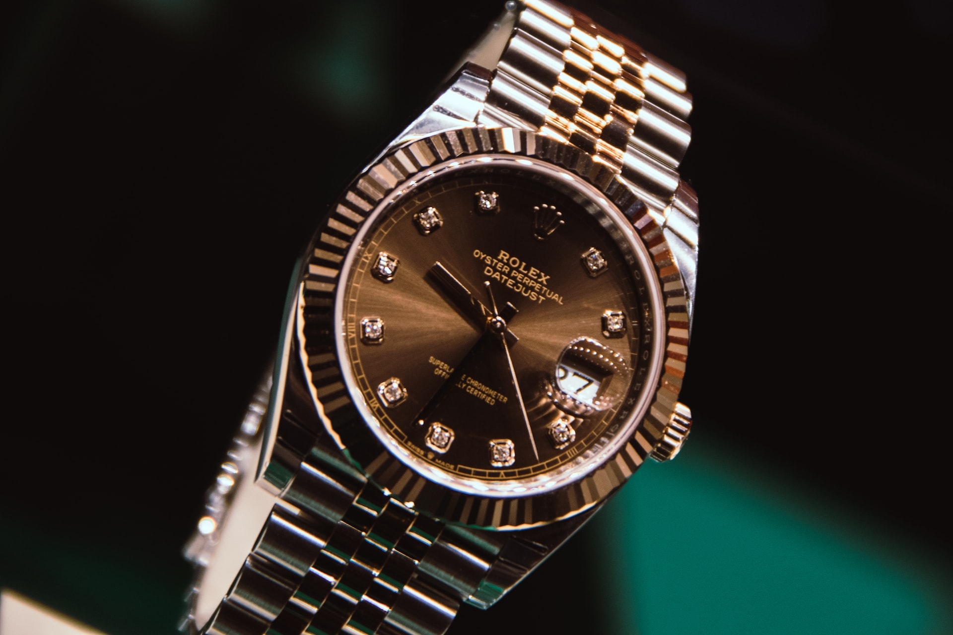 luxury watch buying guide