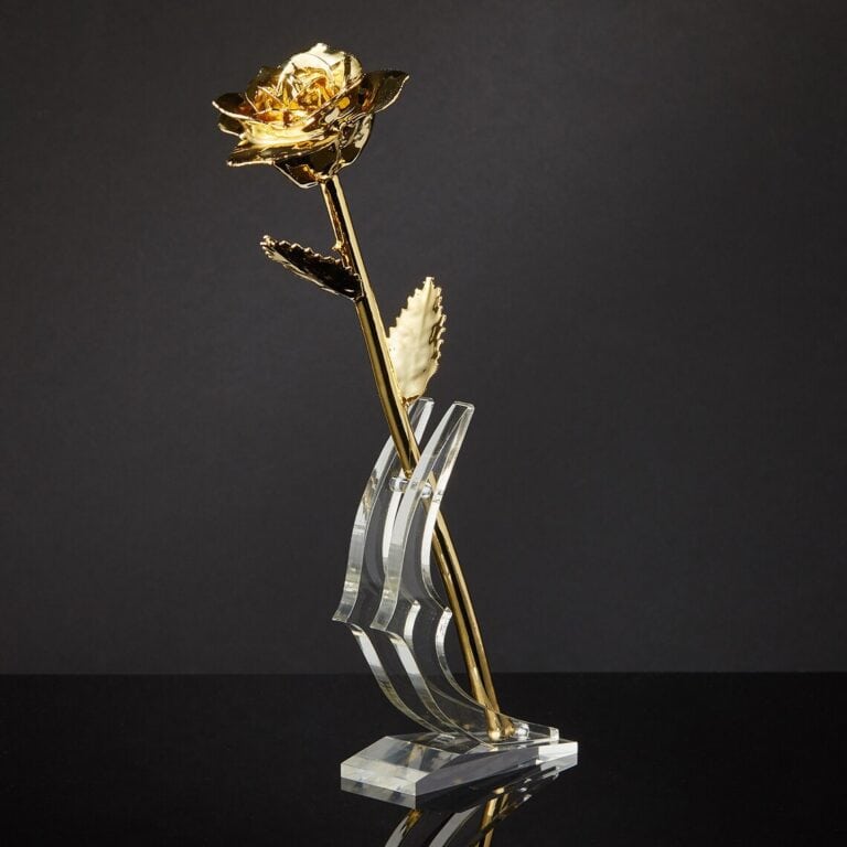 Gold Dipped Roses – Everything You Need to Know