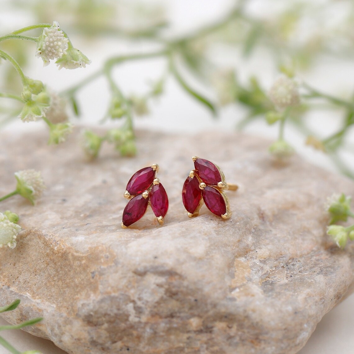 garnet earrings with floral style