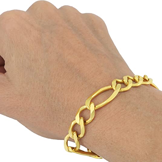 figaro chain link men's bracelet on the wrist