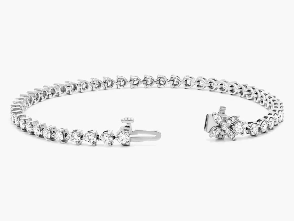 platinum diamond tennis bracelet