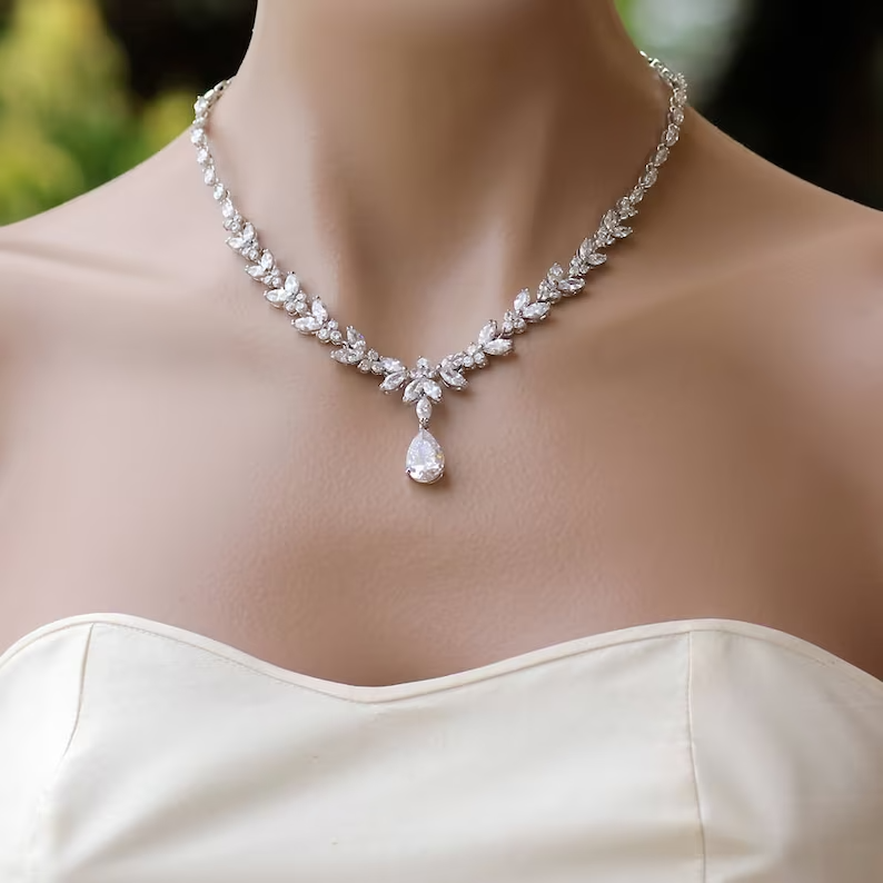 pearl crystal drop necklace on a mannequin