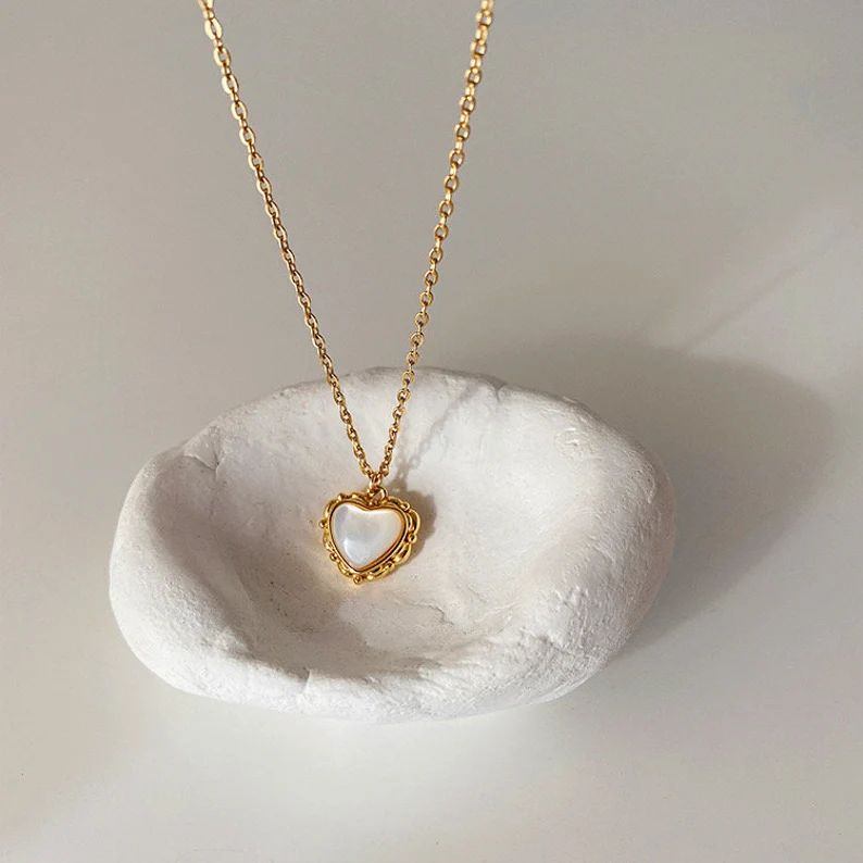 gold heart moonstone necklace