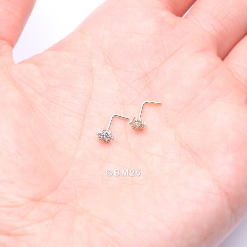L-Shaped Studs