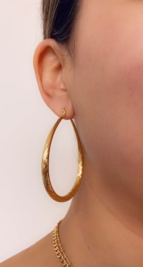 Large Ridged Teardrop Hoops