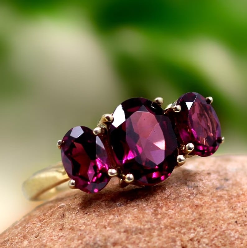 Rhodolite Ring