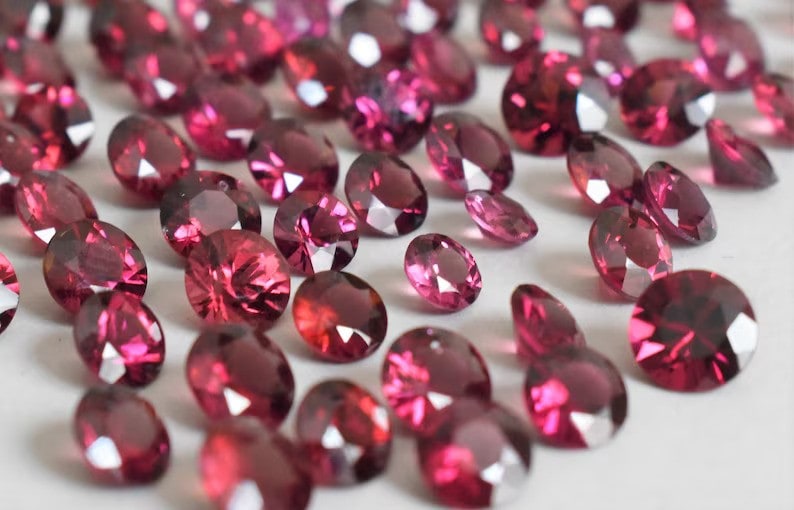 Round Rhodolite Garnet