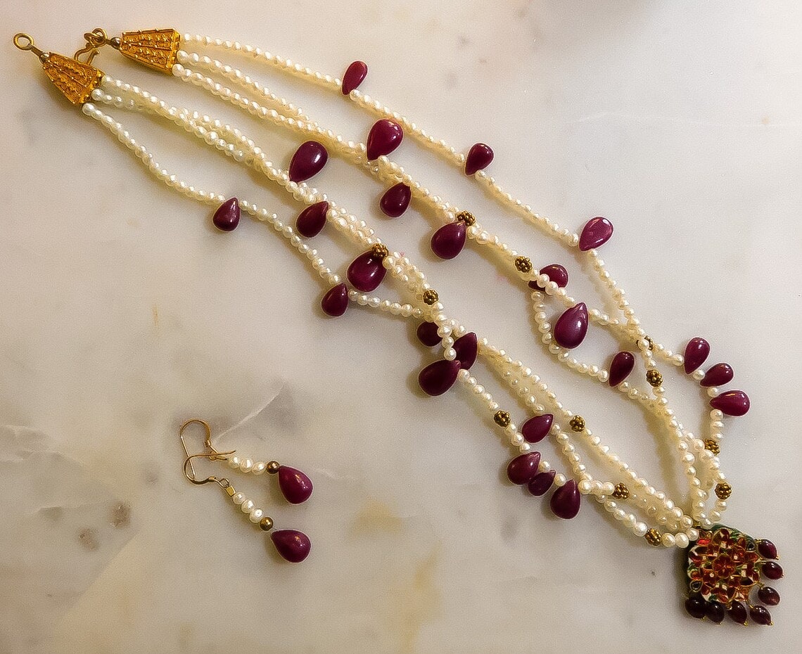 gold mughal necklace earrings set
